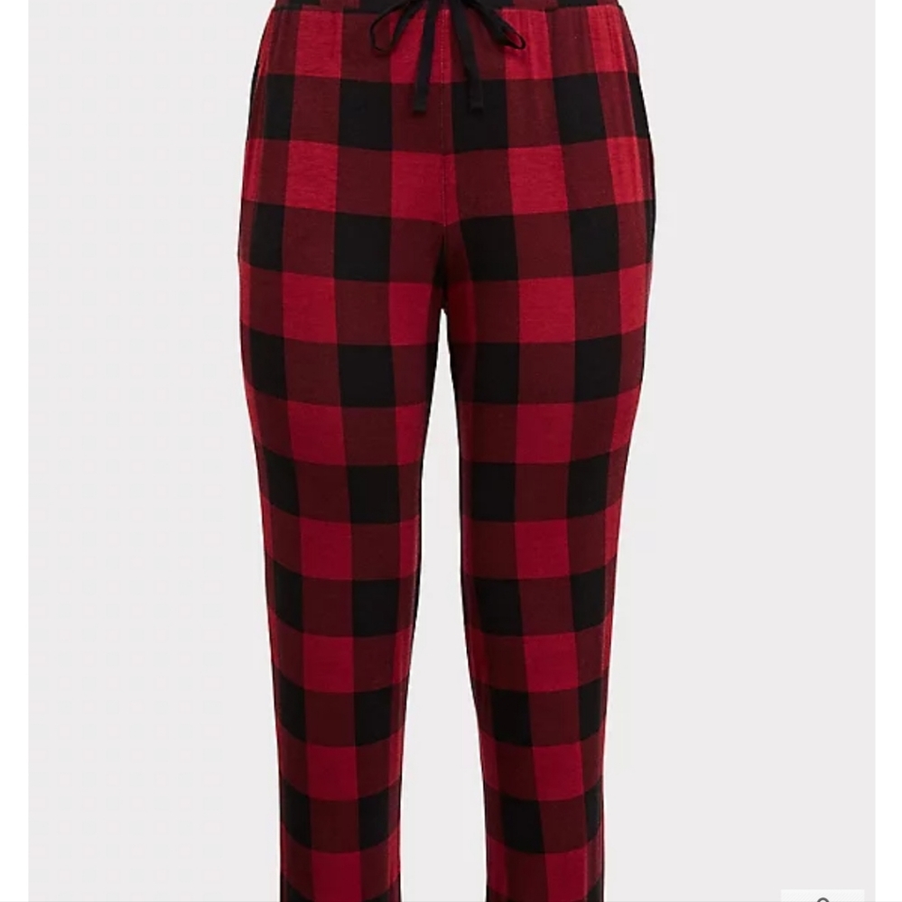 COPY - Torrid size 2 Buffalo Plaid maroon and black pajama bottoms -soooo sexy!